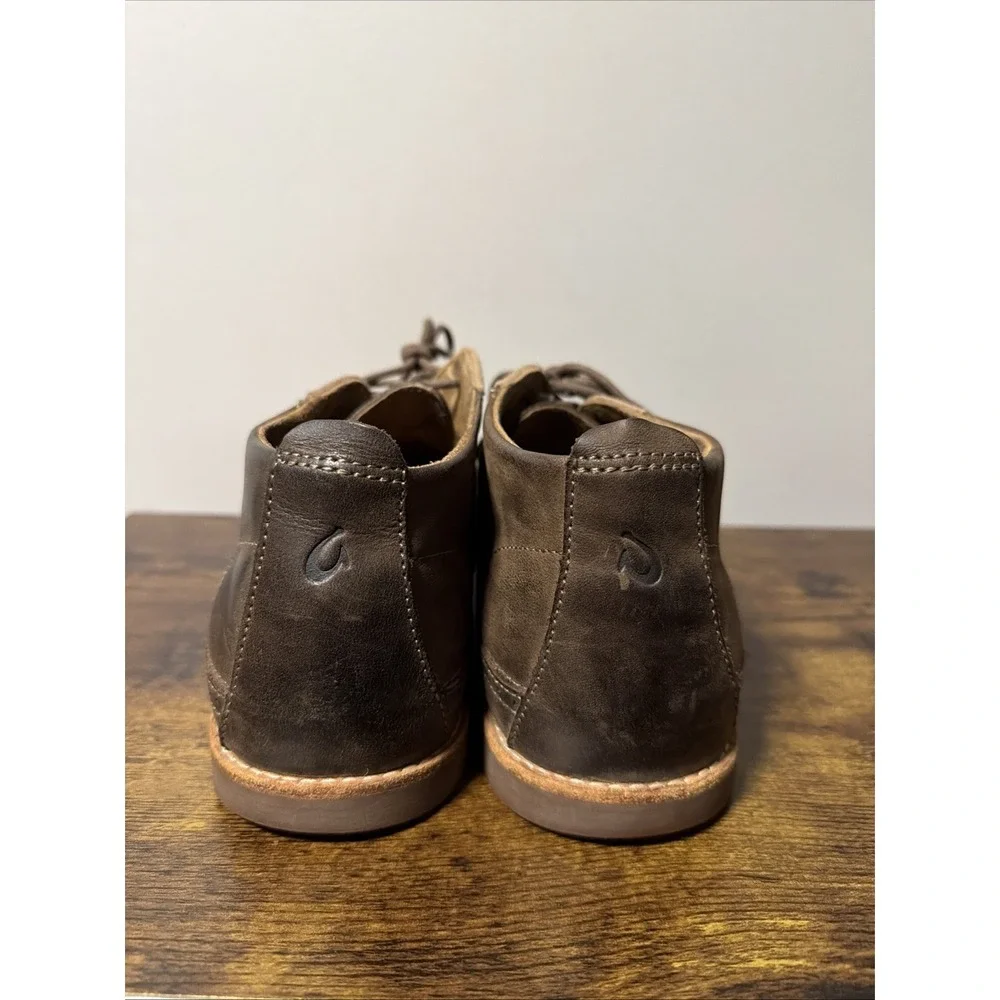 OluKai Men's Honolulu Boot Dark Brown Leather Lace Up Chukka Boots US 9, EUR 42